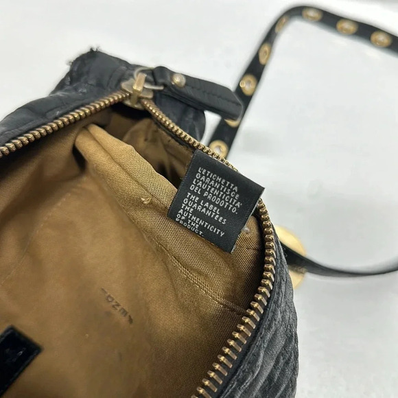 Fendi FF Quilted Coated Canvas Embossed Crossbody Bag Purse Designer Black Gold - Picture 15 of 17